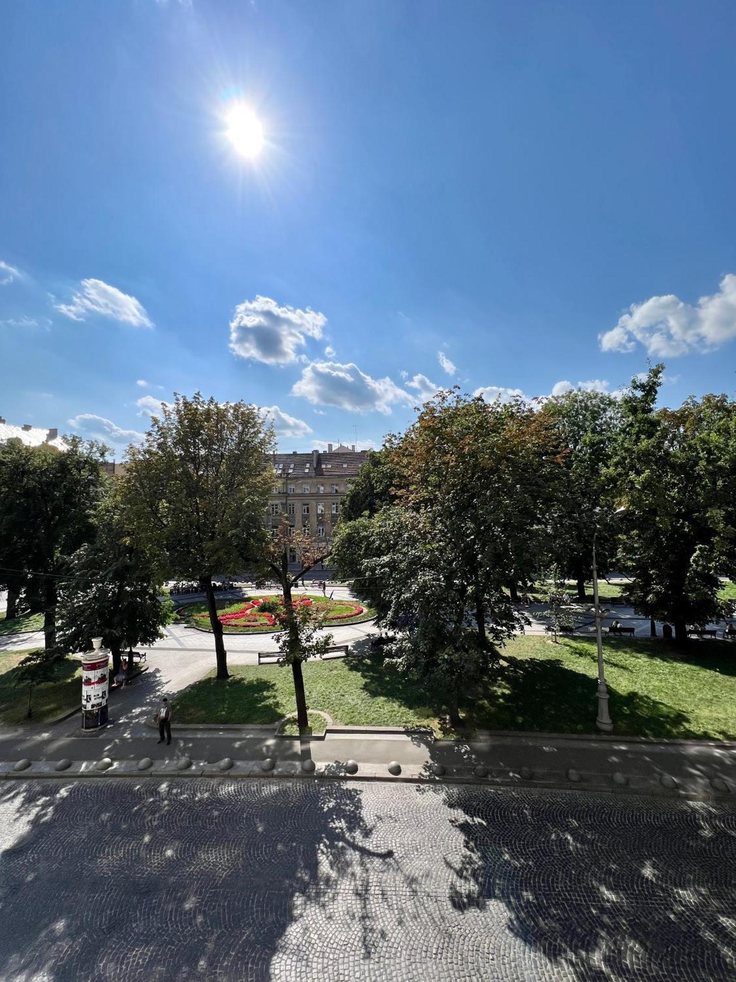Avenue Apart Lviv Dış mekan fotoğraf